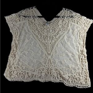 Delicate Cream Crochet Lace Boxy Blouse - Women’s Top